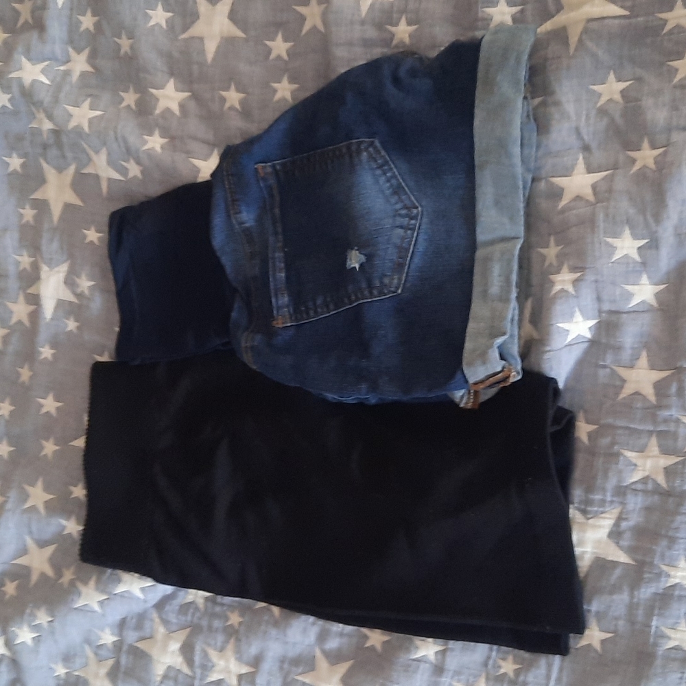 Maternity shorts bundle
